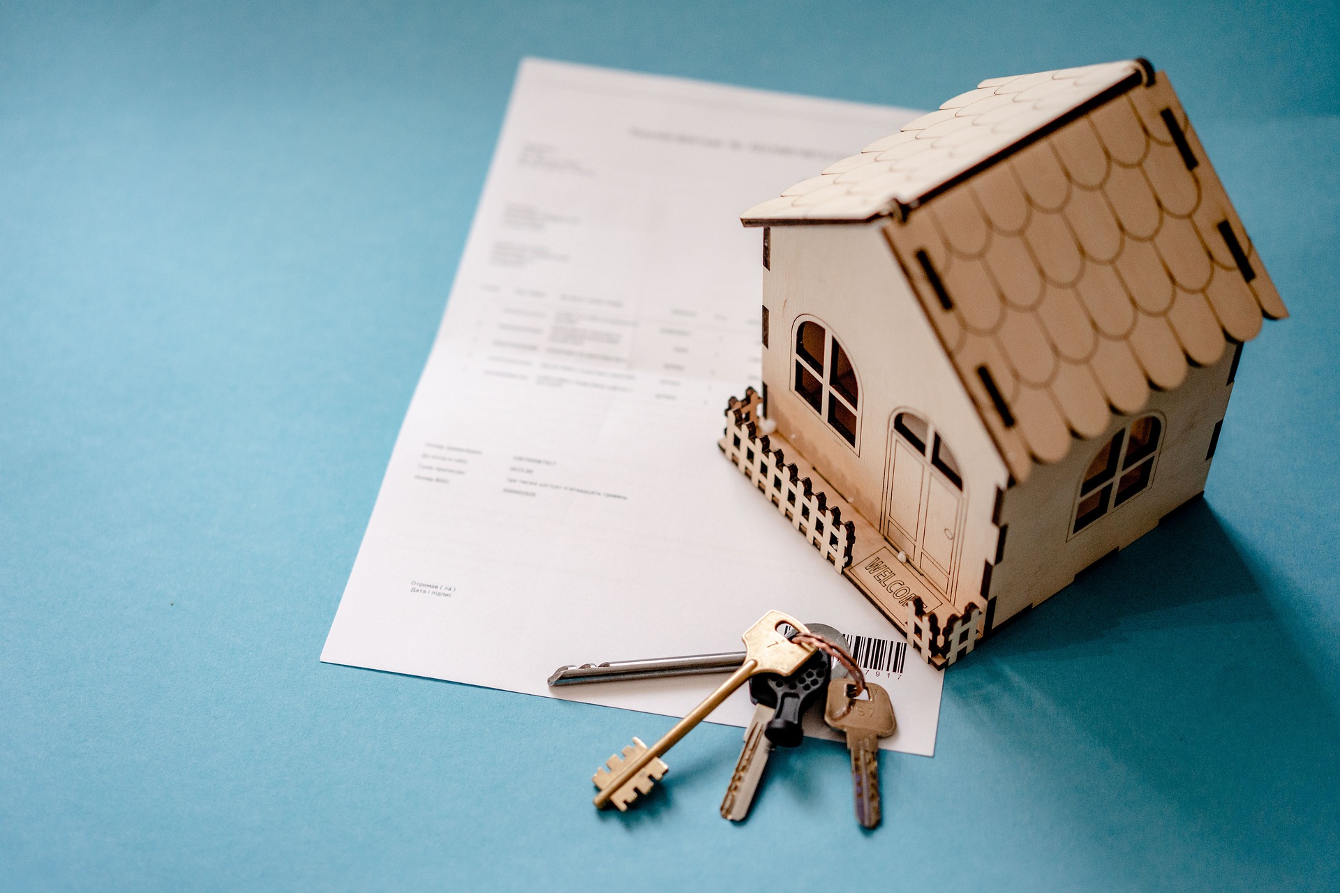 Exploratory Data Analysis on housing data